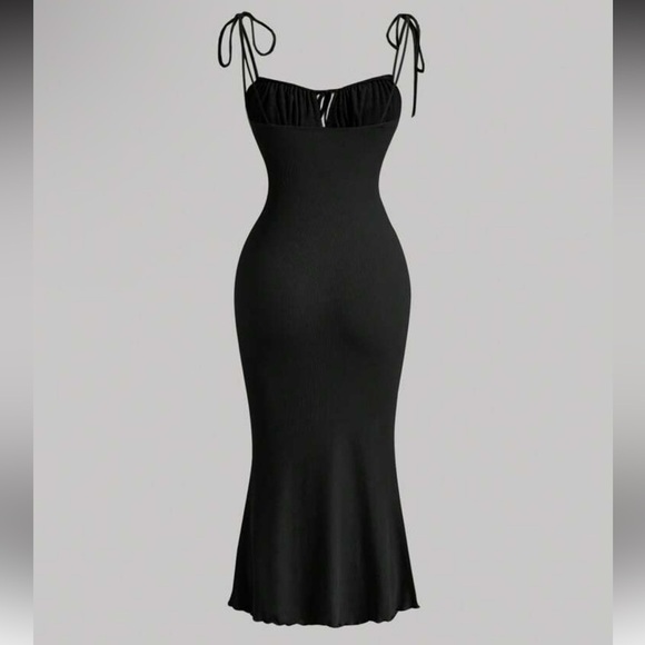 Black Backless Halter Bodycon Midi Dress - Picture 1 of 12